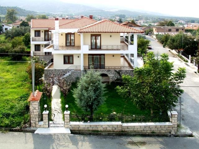 Hotel Archontiko Dimitra Вергина Екстериор снимка