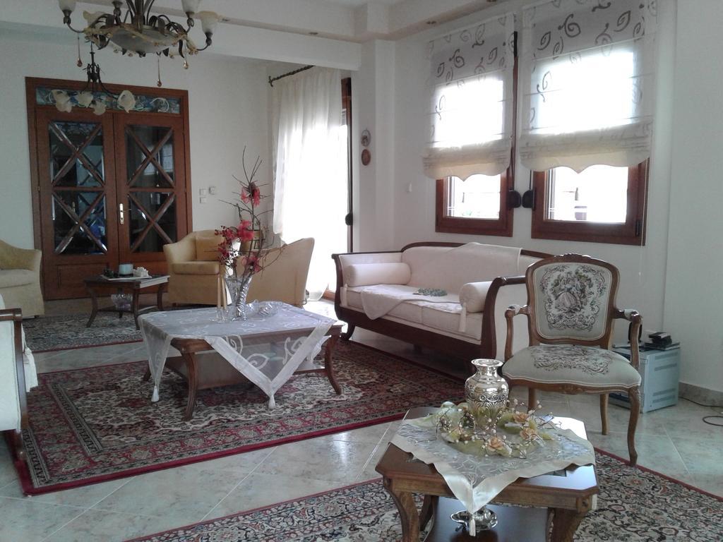 Hotel Archontiko Dimitra Вергина Екстериор снимка